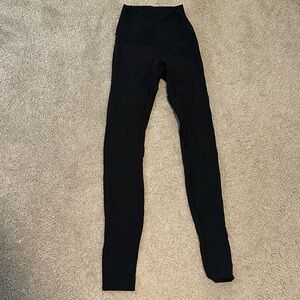 Black Lululemon aligned leggings 28”